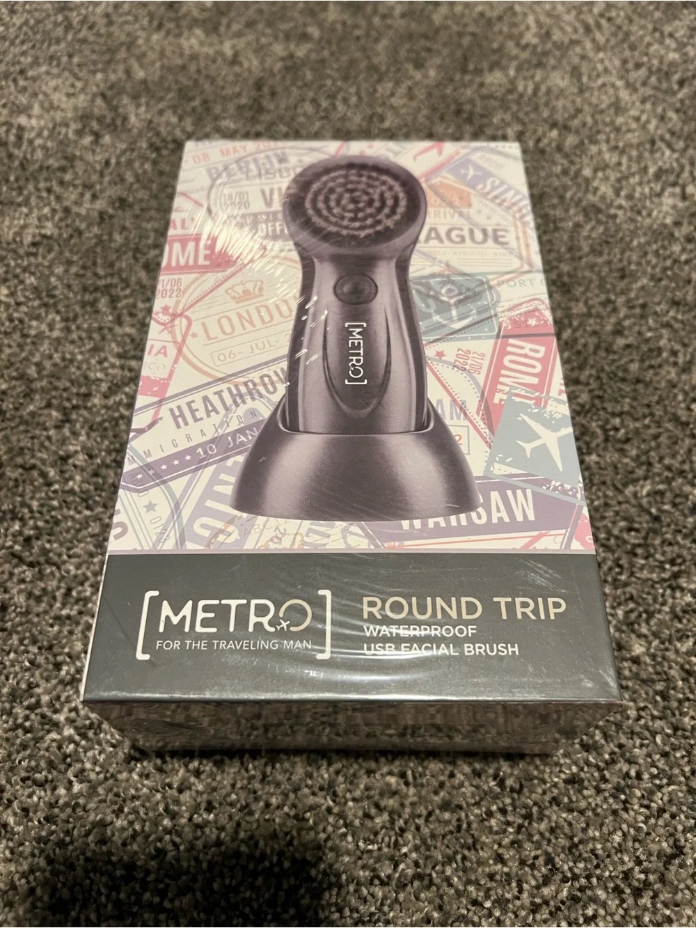 Metro Waterproof USB Facial Cleansing Brush - retail $120